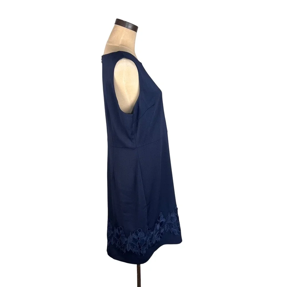 Ann Taylor Factory Navy Blue Floral‎ Eyelet Hem Sleeveless Sheath Dress 12